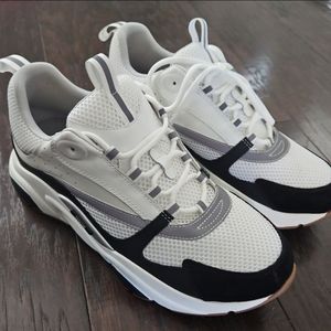 Dior B22 White/Black Gum Sole Size 45